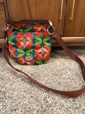 Fossil Multicolor Floral Pattern Brown Strap Crossbody
